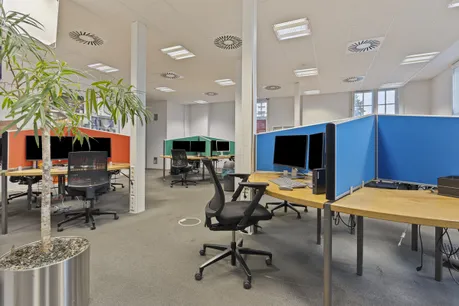 Büro EG