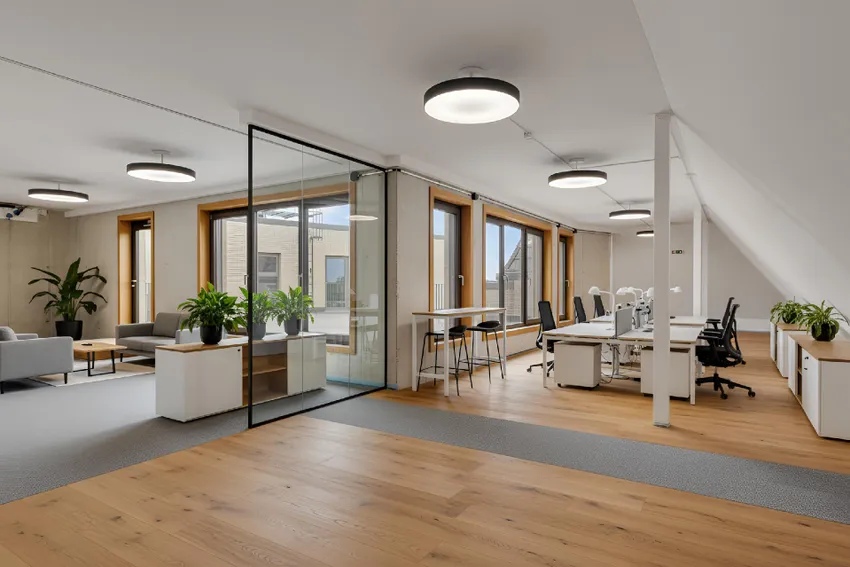 Außenansicht Kirchplatz