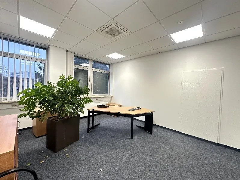 Büro 1.OG
