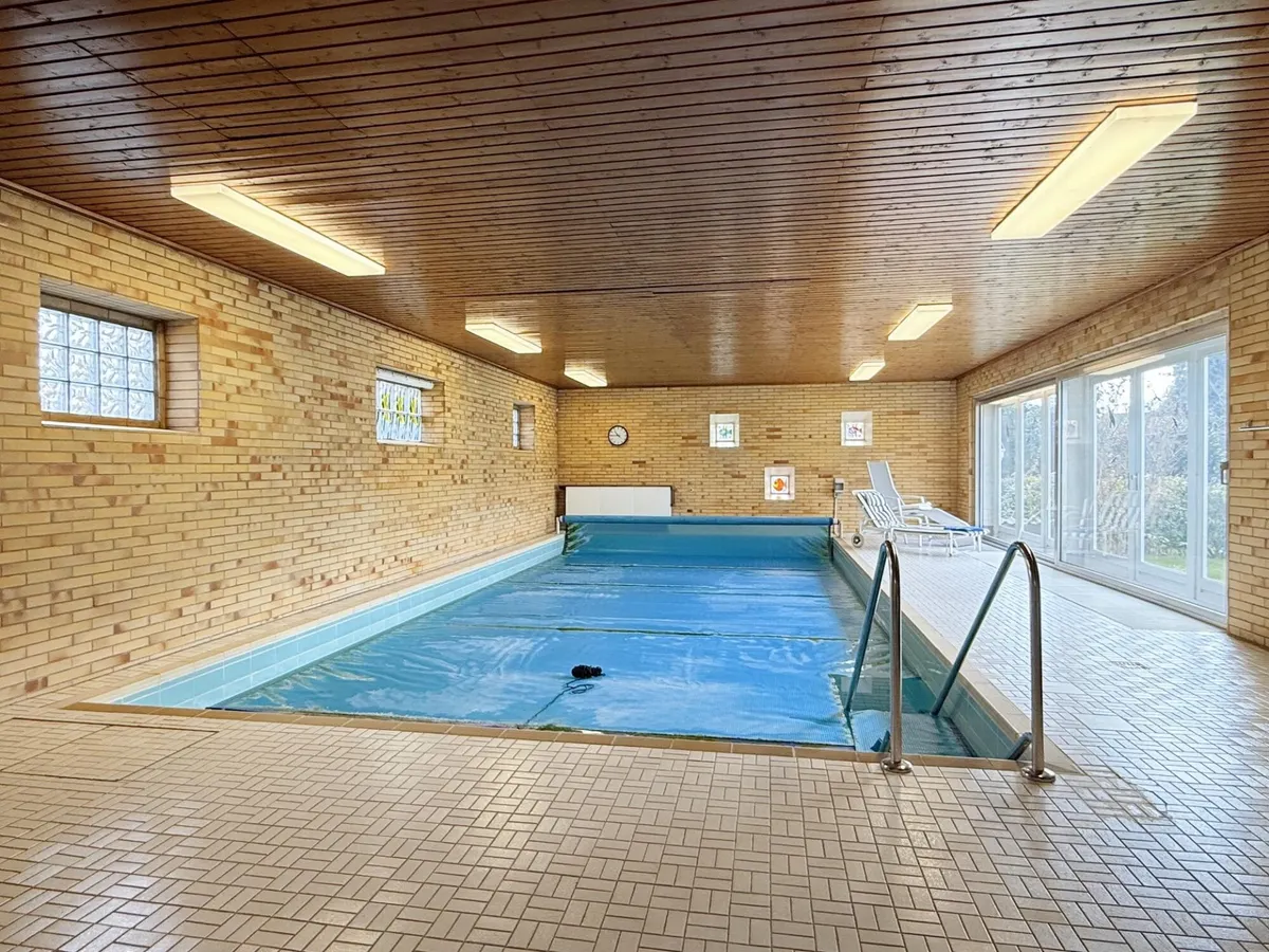 Schwimmbad