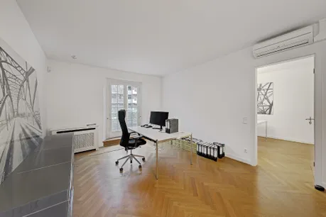 Einzelbüro mit Dachterrasse