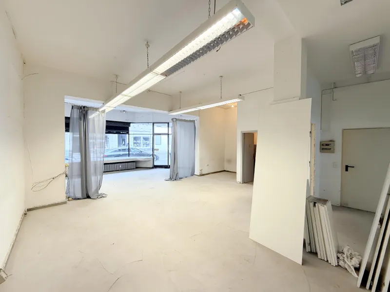 Lagerfläche Einheit rechts