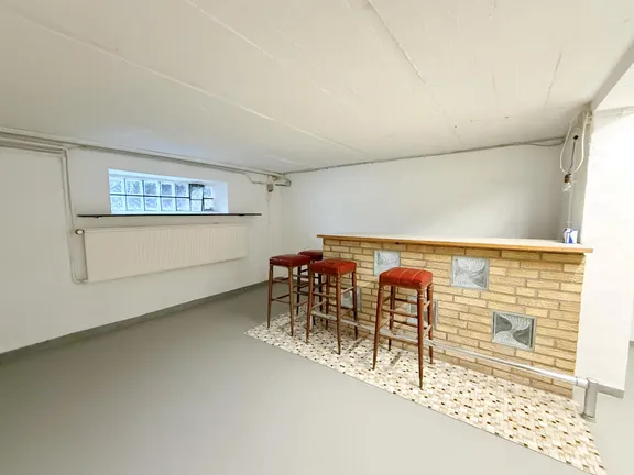 Kellerbar