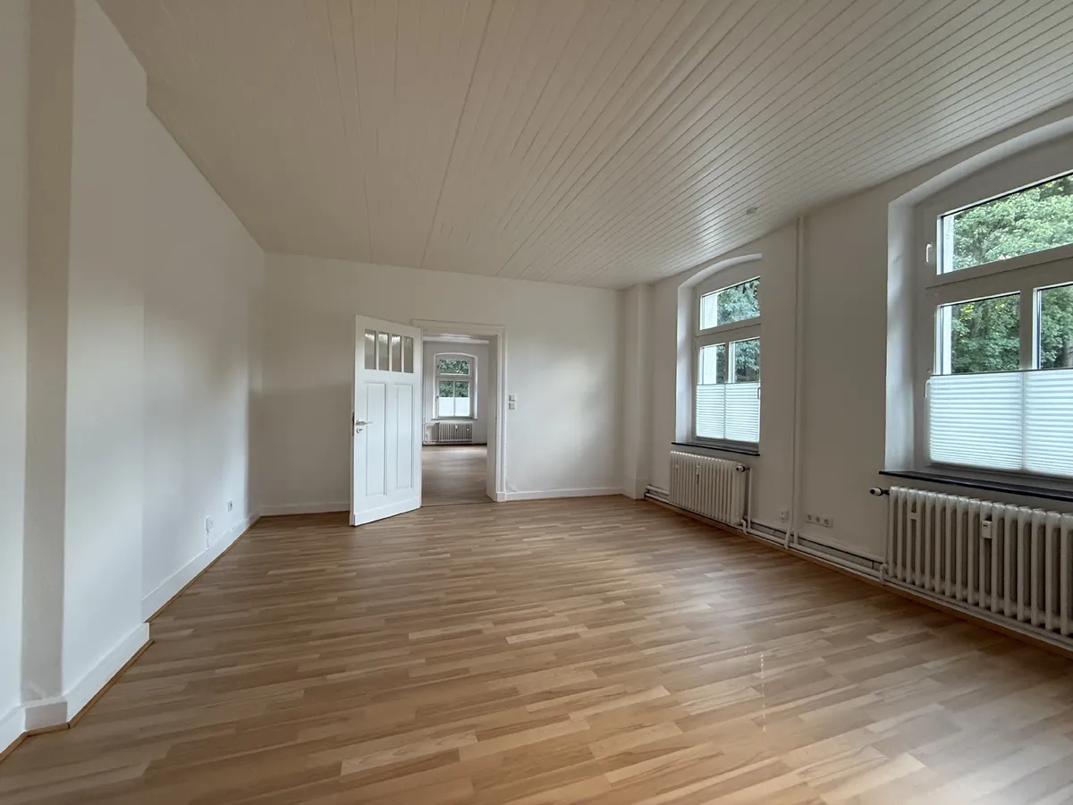 Gewerbe EG links hinten