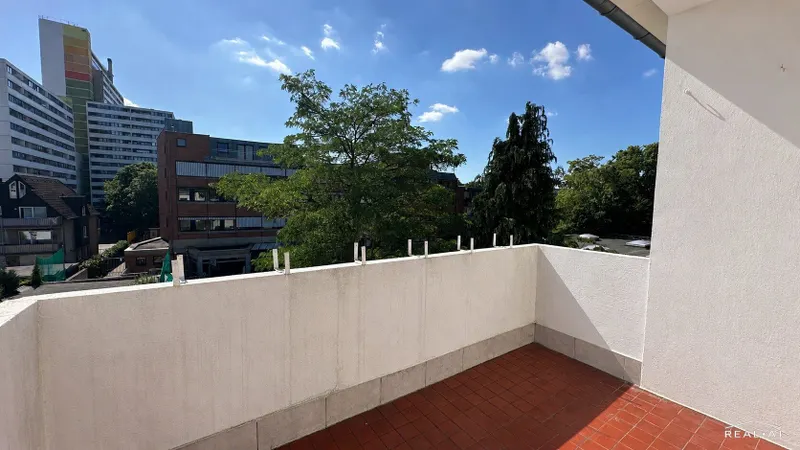 MODERNE 3-ZIMMER WOHNUNG MIT BALKON IN GEPFLEGTER KREFELDER WOHNLAGE ZU MIETEN!! - Foto 4