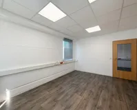 Büro (EG Rechts)