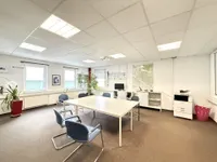 Konferenzraum (1. OG Links)