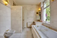 Badezimmer 1