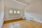 Schlafzimmer 4