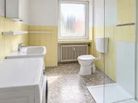 Badezimmer 1. OG Links