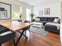 Wohnzimmer 1. OG Links