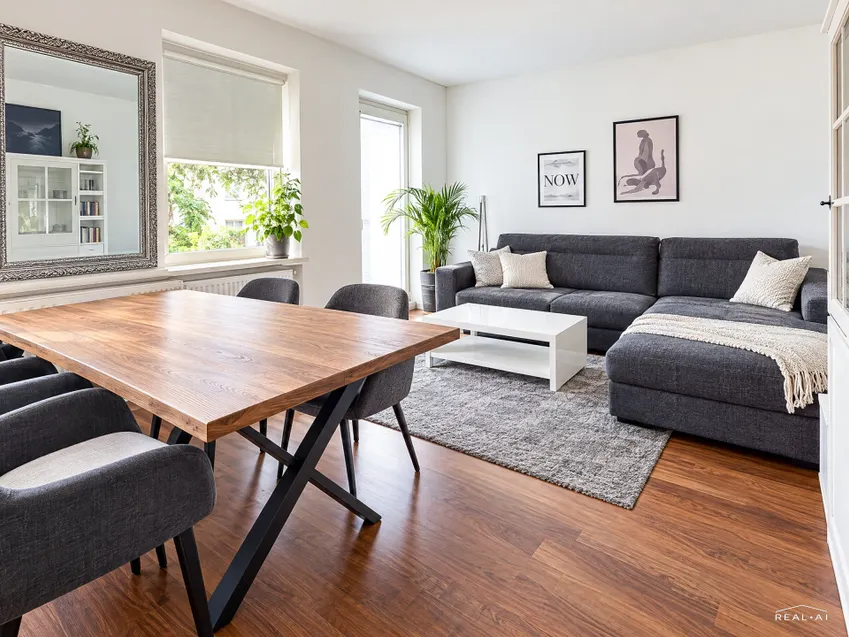 Wohnzimmer 1. OG Links