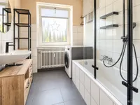 Badezimmer 2. OG Links