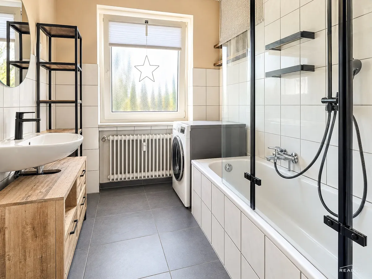 Badezimmer 2. OG Links