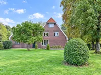Gartenansicht Seite