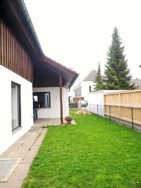 Sehr großes und freistehendes Einfamilienhaus in ruhiger und zentraler Lage in Gilching