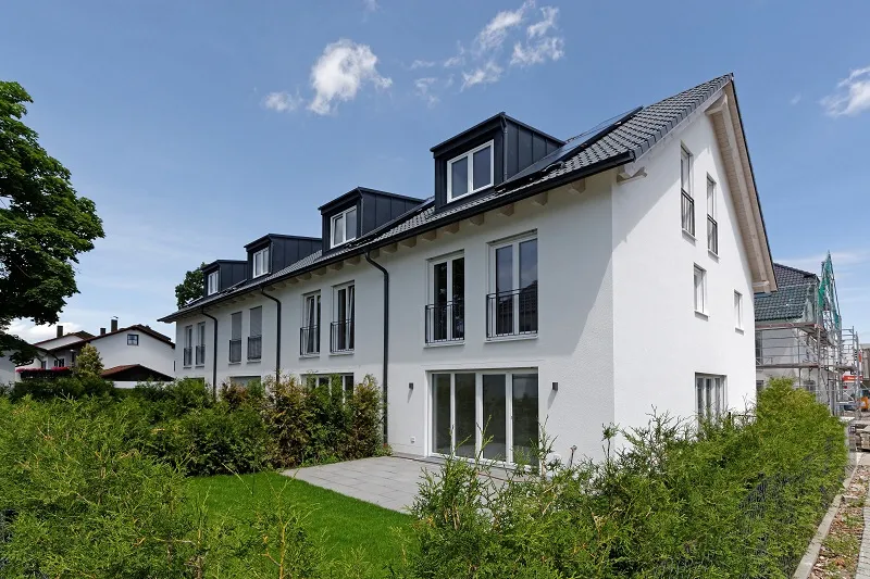 Modernes Reihenmittelhaus in absolut ruhige SW-Lage in Gilching in der Waldkolonie