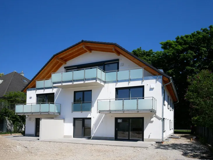Absolut ruhige 3 Zimmer-Wohnung in SW-Lage direkt an kleinem Park in Trudering