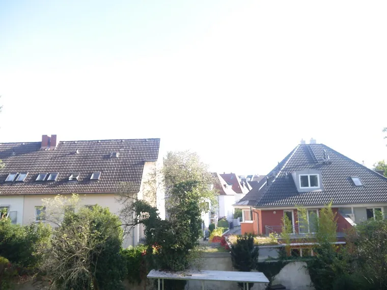 Absolut ruhige 1 Zimmer-Wohnung mit Balkon in S&uuml;dlage – neues Bad – zwischen Olympiapark und U3