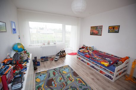 Kinderzimmer mit Balkon