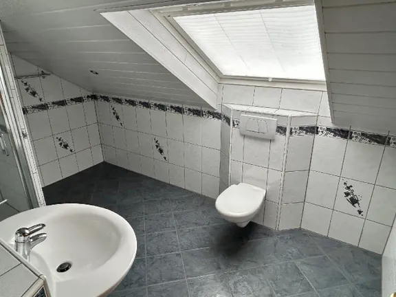 Badezimmer im Obergeschoss