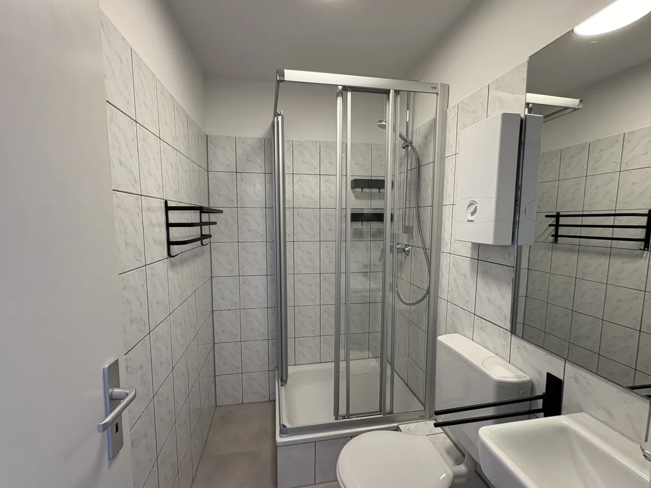 Single-Apartment mitten im Leben: Renovierte 1 Zimmer Wohnung in Flingern Nord. - Foto 1