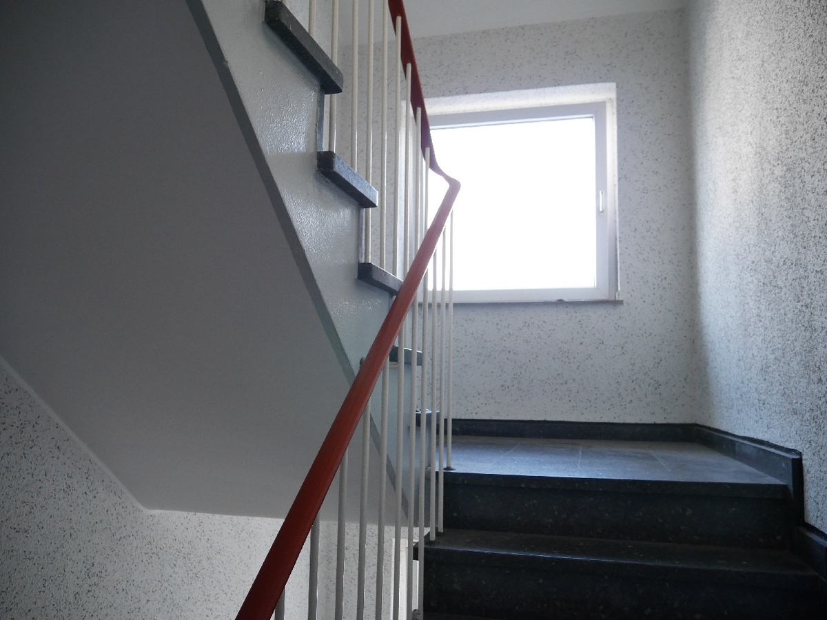 Treppenhaus Aufgang Wohnungen