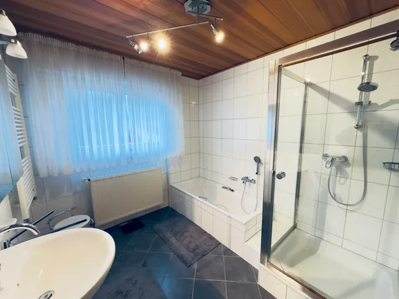 Badezimmer OG