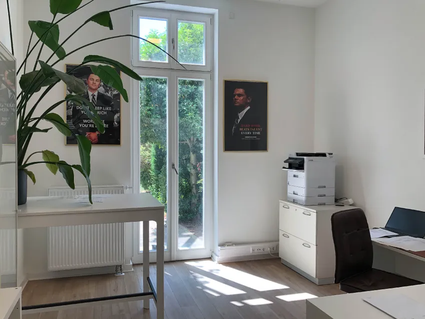 Büro 4