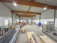 Hallenübersicht