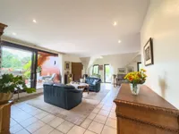 Wohnzimmer mit Loggia