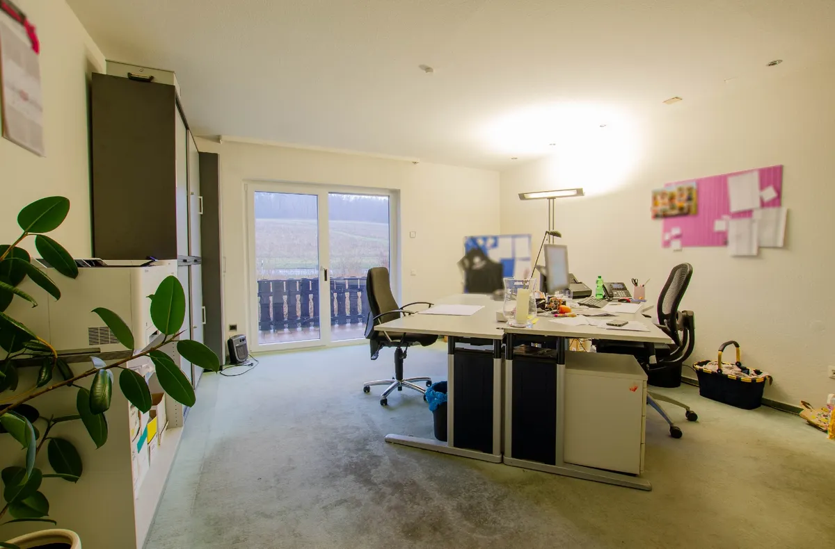 Büro1