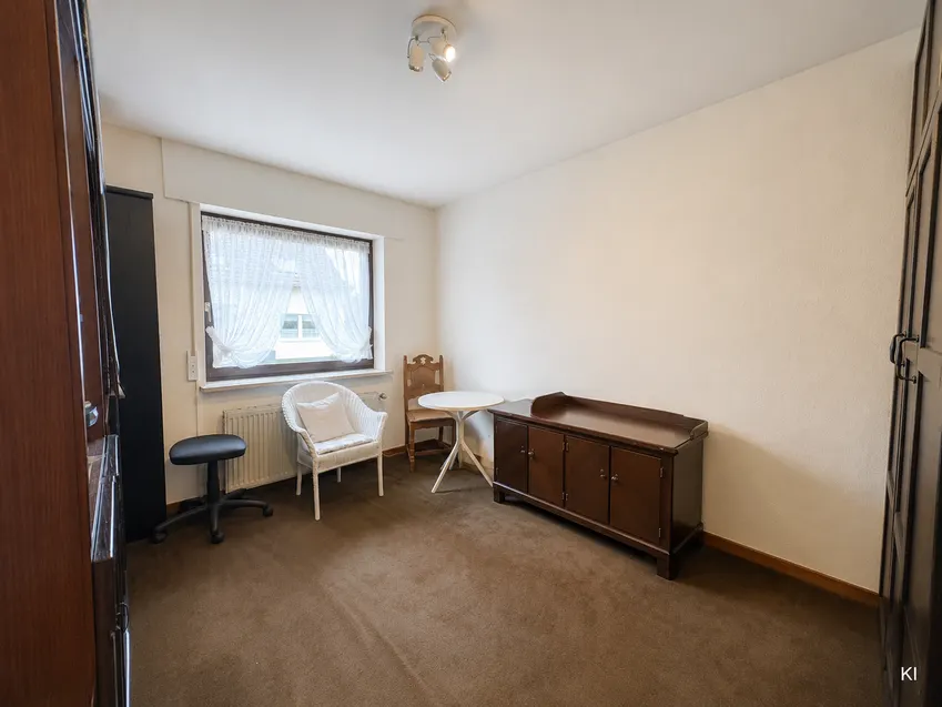 Kinderzimmer ( EG )  