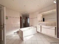 Badezimmer Badewanne