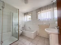 OG Badezimmer
