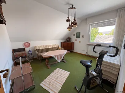 Zimmer 2 OG