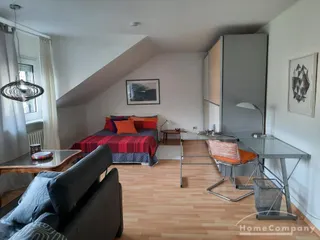 Ruhig gelegenes Zimmer mit Blick ins Grüne in 3er-WG!