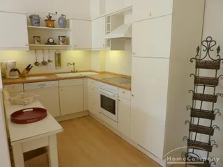 Hochwertig möblierte Wohnung im Landhausstil