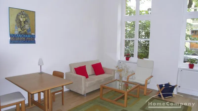 Innenstadt-Nähe und Südstadt-Flair - Traumhafter Altbau mit Stuck!