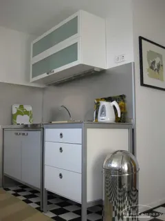 Modern möbliertes Zimmer in Bonn - Lengsdorf
