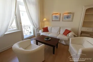 Schicke kleine Wohnung in schöner Jugendstilvilla