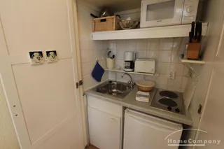 Liebevoll möbliertes 1-Zimmer-Appartment in sehr ruhiger, zentraler Lage von Bonn, Weststadt Grenze Poppelsdorf!
