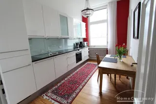 Möblierte Wohnung in Bonn mit Ambiente und Charme im Gründerzeitaltbau!