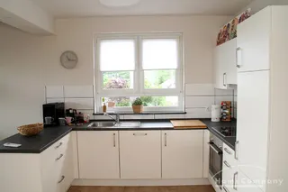 Helle Erdgeschoss-Wohnung "Pellenzblick" in einem modernen und komfortablen Mehrfamilienhaus in Nickenich bei Andernach!