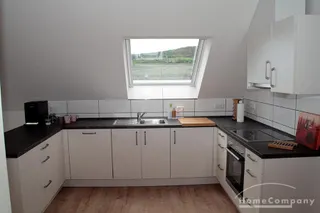 Helle Dachgeschoss- Wohnung "Panoramablick" in einem modernen und komfortablen Mehrfamilienhaus in Nickenich bei Andernach!