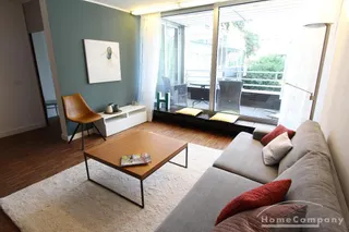 Top eingerichtete 2-Zimmer-Wohnung im denkmalgeschützten Midcentury-Gästehaus der Alexander-von-Humboldt-Stiftung im Bonner Villenviertel!