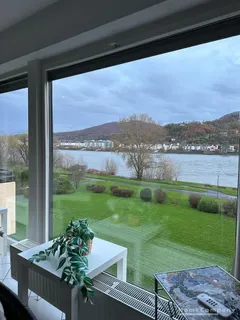 Traumhafte Wohnung direkt am Rhein in Bonn-Mehlem!