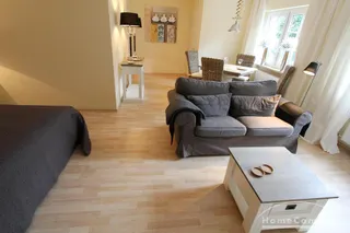 Designer-Appartment mit 1,5 Zimmern und mit separatem Schlafbereich und eigenem Eingang!