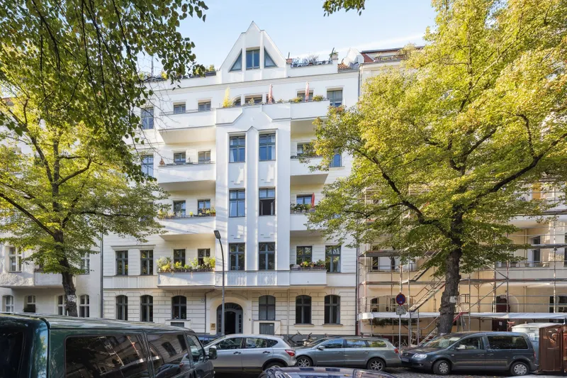 Gründerzeitperle im beliebten Lietzensee-Kiez mit sonnigem Südbalkon