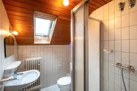 Badezimmer 2.OG
